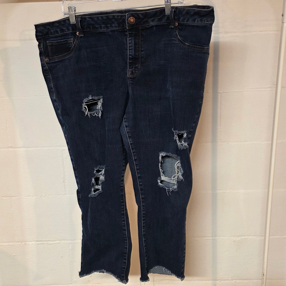 Maurices Womens 20WS Plus Size Dark Wash Distressed Ripped Raw Hem Denim Jeans